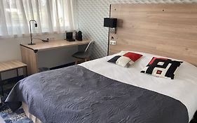 Hotel Le Cyrano Bergerac